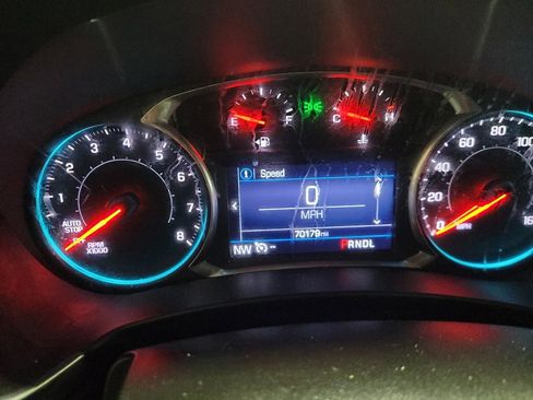 Used 2019 Chevrolet Equinox LT image 23