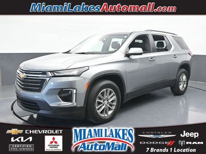 Used 2023 Chevrolet Traverse LT