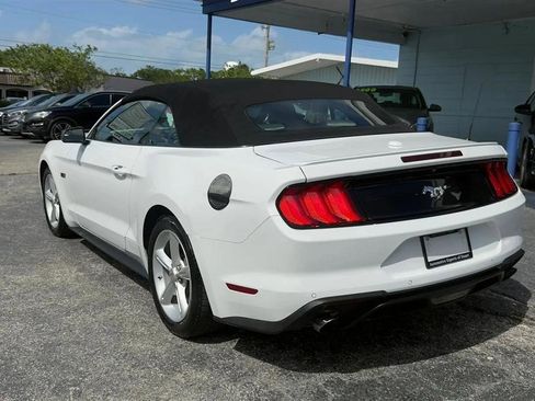 Used 2018 Ford Mustang Premium RWD image 3