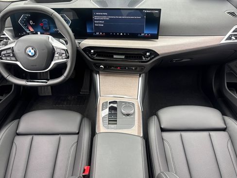 Used 2026 BMW 330i Sedan w/ Premium Package RWD image 16