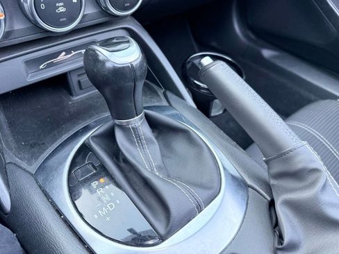 Used 2018 FIAT 124 Spider Classica w/ Technology & Siriusxm Group image 21