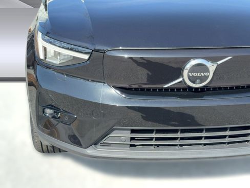 Certified 2023 Volvo C40 P8 Recharge Ultimate image 11