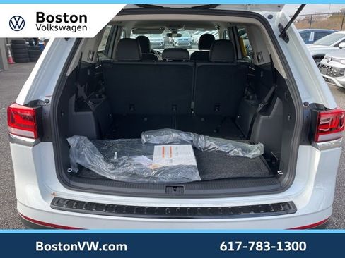 New 2026 Volkswagen Atlas SE image 13