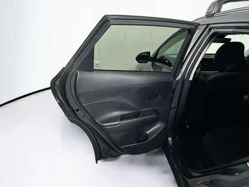 Used 2024 Hyundai Kona SEL FWD image 25