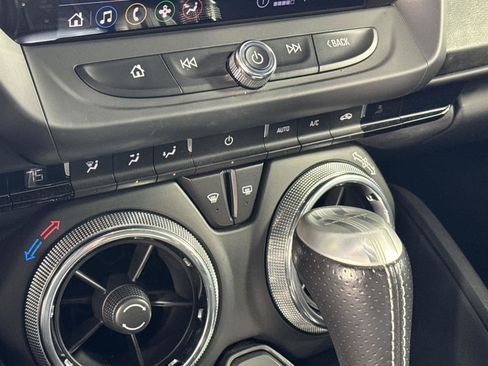 Used 2020 Chevrolet Camaro SS image 18