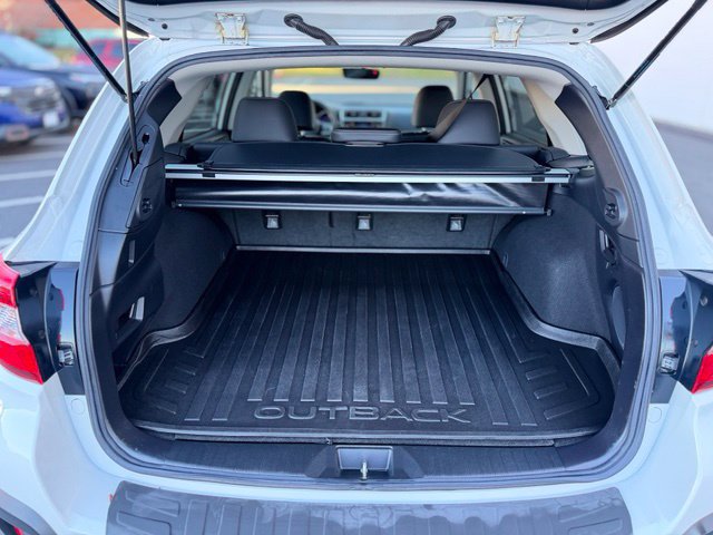 Used 2019 Subaru Outback 2.5i Limited AWD/4WD image 23