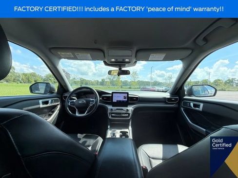 Used 2023 Ford Explorer XLT w/ Equipment Group 202A AWD/4WD image 24