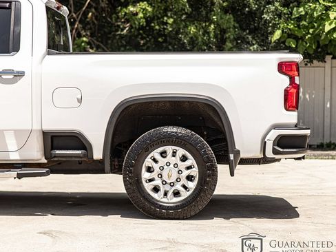 Used 2020 Chevrolet Silverado 3500 High Country AWD/4WD image 6