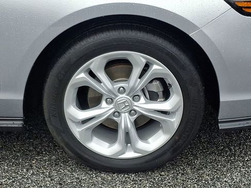 Used 2024 Honda Accord LX image 8