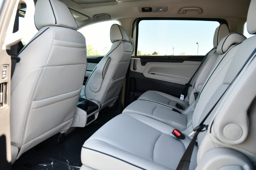 New 2027 Honda Odyssey Touring image 18