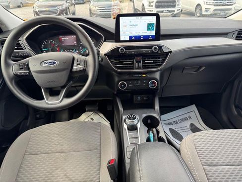 Used 2022 Ford Escape SE image 14
