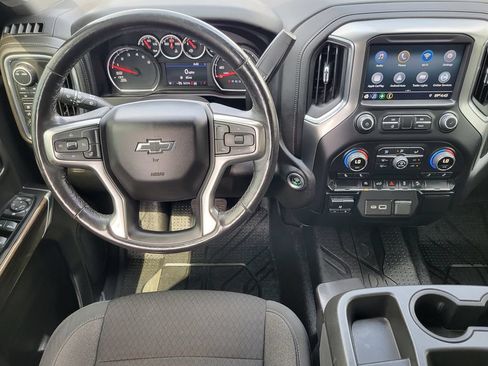 Used 2021 Chevrolet Silverado 1500 RST w/ Z71 Off-Road Package AWD/4WD image 30