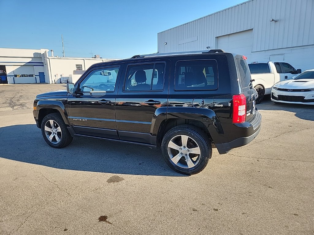 Used 2016 Jeep Patriot High Altitude AWD/4WD image 7