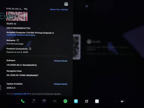 Used 2022 Tesla Model S Plaid image 7