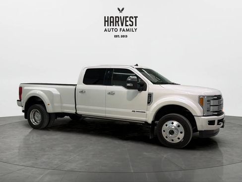 Used 2019 Ford F450 Platinum w/ Platinum Ultimate Package AWD/4WD image 9