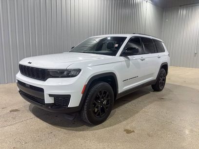 Used 2024 Jeep Grand Cherokee L Laredo