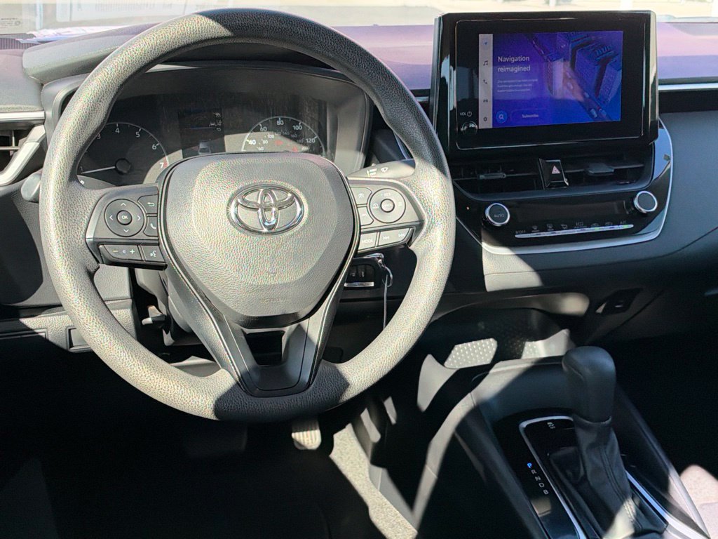 Used 2024 Toyota Corolla LE FWD image 27
