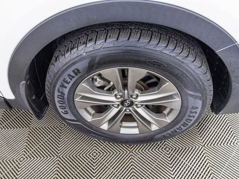 Used 2015 Hyundai Santa Fe Sport w/ Option Group 02 image 47