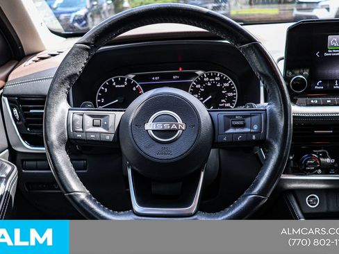 Used 2023 Nissan Rogue SL w/ SL Premium Package FWD image 23