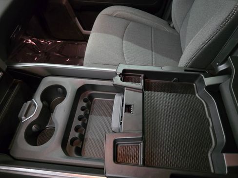 Used 2024 RAM 3500 Big Horn w/ Night Edition image 31