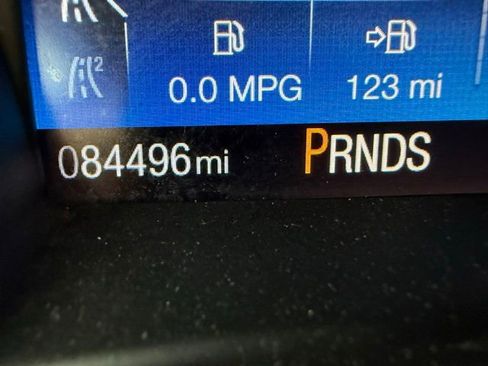 Used 2016 Ford Focus SE w/ Equipment Group 201A FWD image 17