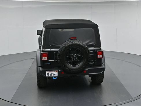 Used 2024 Jeep Wrangler Unlimited AWD/4WD image 43