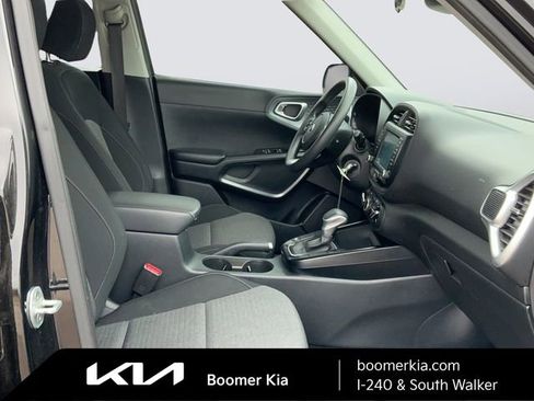 Used 2021 Kia Soul S image 11