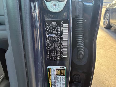 Used 2025 Hyundai Kona SEL image 30