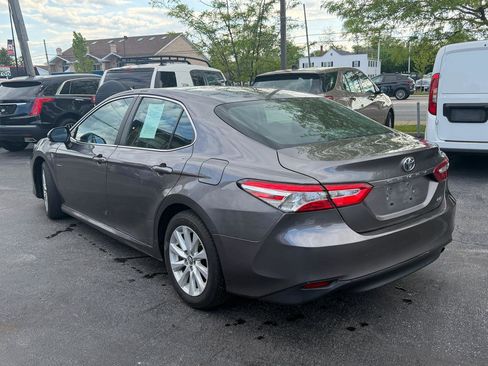 Used 2018 Toyota Camry LE w/ Protection Package (Q2) FWD image 6