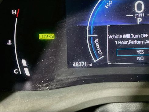 Certified 2025 Toyota Camry SE FWD image 11