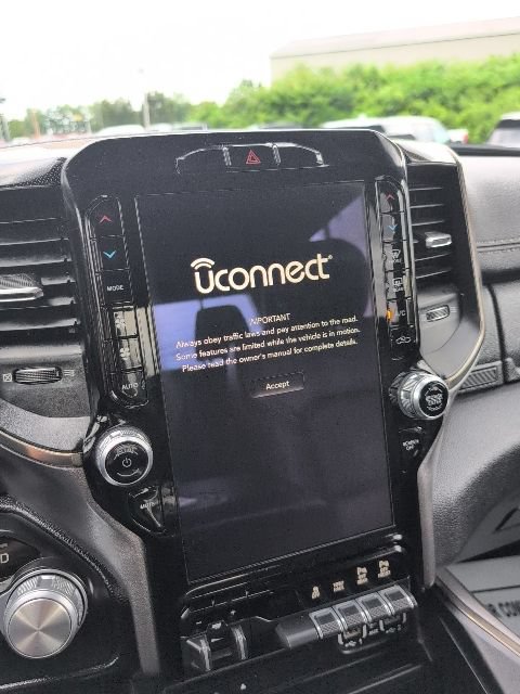 Used 2019 RAM 1500 Sport w/ Level 2 Equipment Group AWD/4WD image 19