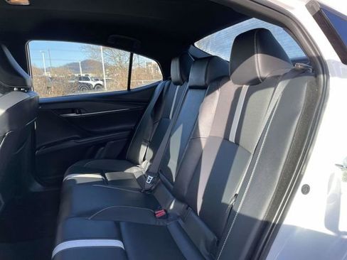 Used 2025 Toyota Camry SE w/ Convenience Package image 16