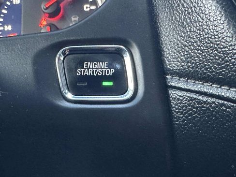 Used 2017 GMC Acadia Denali w/ Technology Package AWD/4WD image 41