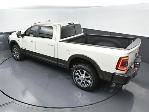 Used 2023 RAM 2500 Limited AWD/4WD image 38