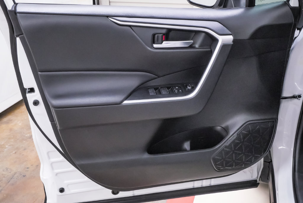 Used 2024 Toyota RAV4 XLE w/ Convenience Package FWD image 25