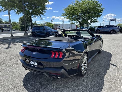 Used 2024 Ford Mustang GT Premium RWD image 8