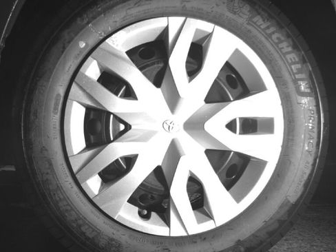 New 2026 Toyota Corolla Cross L image 9