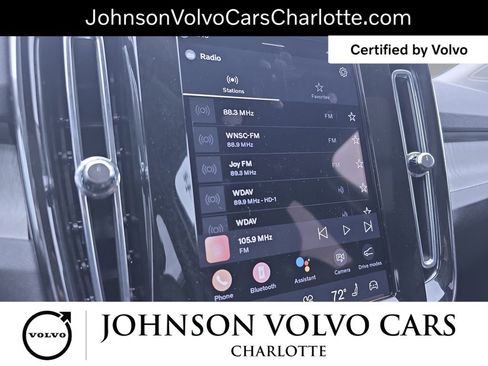 Certified 2025 Volvo XC40 B5 Plus AWD/4WD image 20
