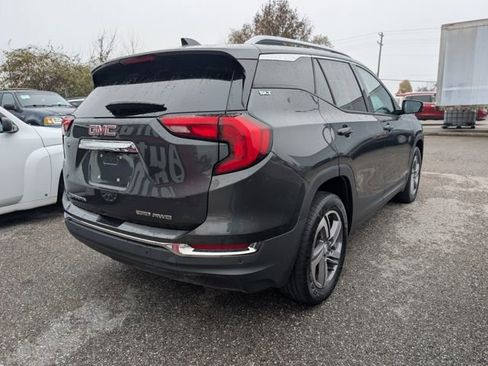 Used 2018 GMC Terrain SLT w/ Infotainment Package II image 6