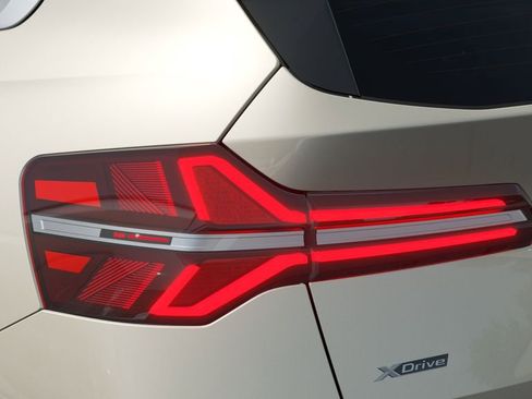 New 2026 BMW X3 xDrive30 AWD/4WD image 8