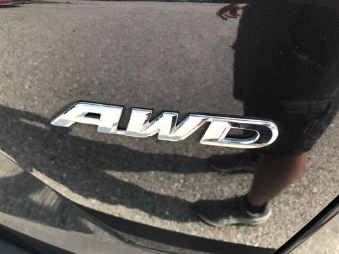 Used 2019 Honda CR-V EX-L image 10