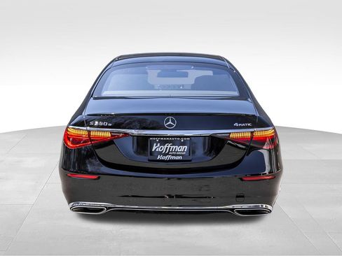 Used 2024 Mercedes-Benz S 580e 4MATIC Sedan image 9