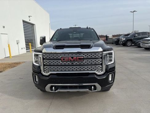 Used 2023 GMC Sierra 3500 Denali w/ Denali Ultimate Package image 8