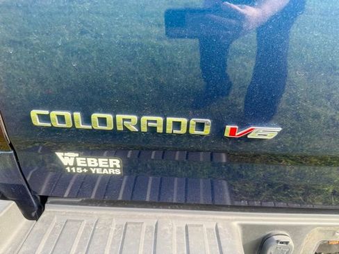 Used 2020 Chevrolet Colorado Z71 AWD/4WD image 9