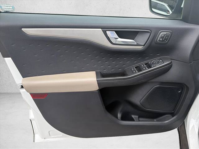 Used 2020 Ford Escape SEL FWD image 9