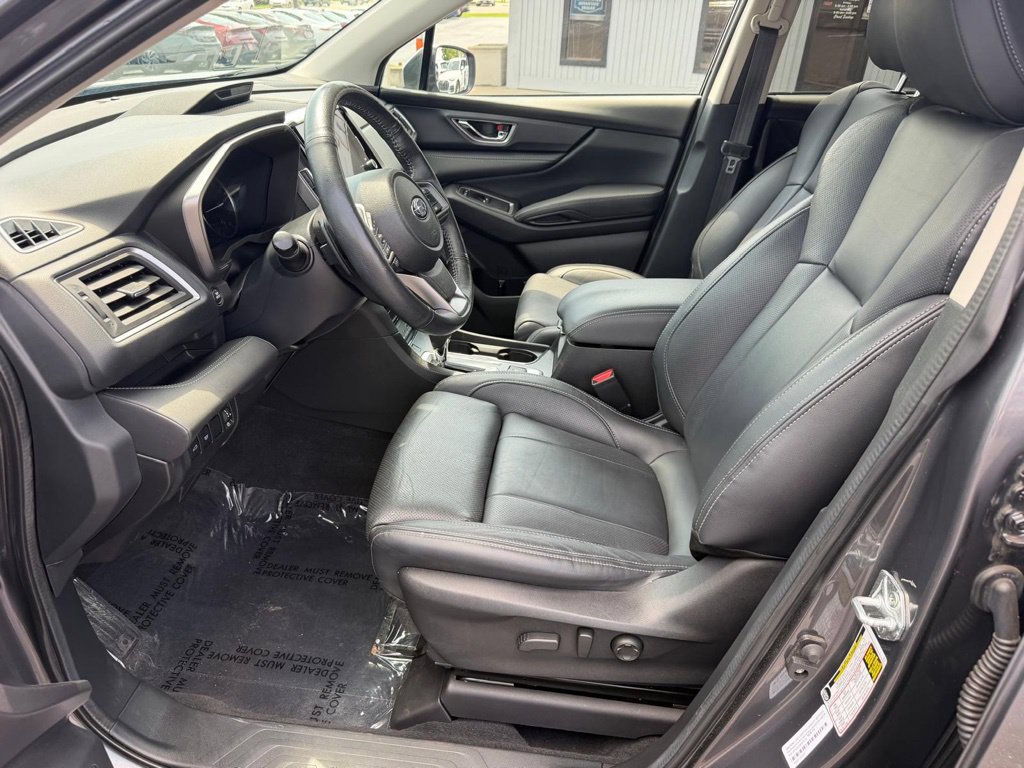 Used 2023 Subaru Ascent Limited w/ Technology Package AWD/4WD image 19
