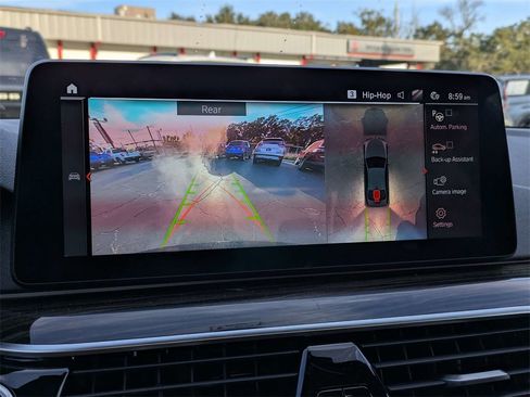 Used 2021 BMW 530i w/ M Sport Package image 20