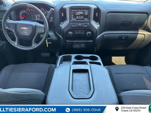 Used 2019 Chevrolet Silverado 1500 Custom w/ Trailering Package image 10