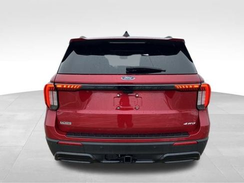 Used 2025 Ford Explorer ST-Line w/ Premium Package image 5