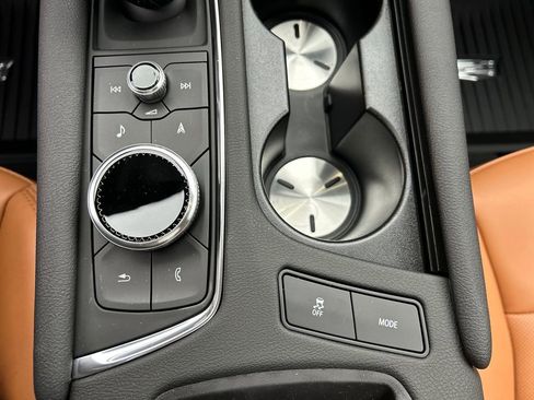 New 2026 Cadillac XT5 Premium Luxury w/ LPO, Floor Liner Package image 24